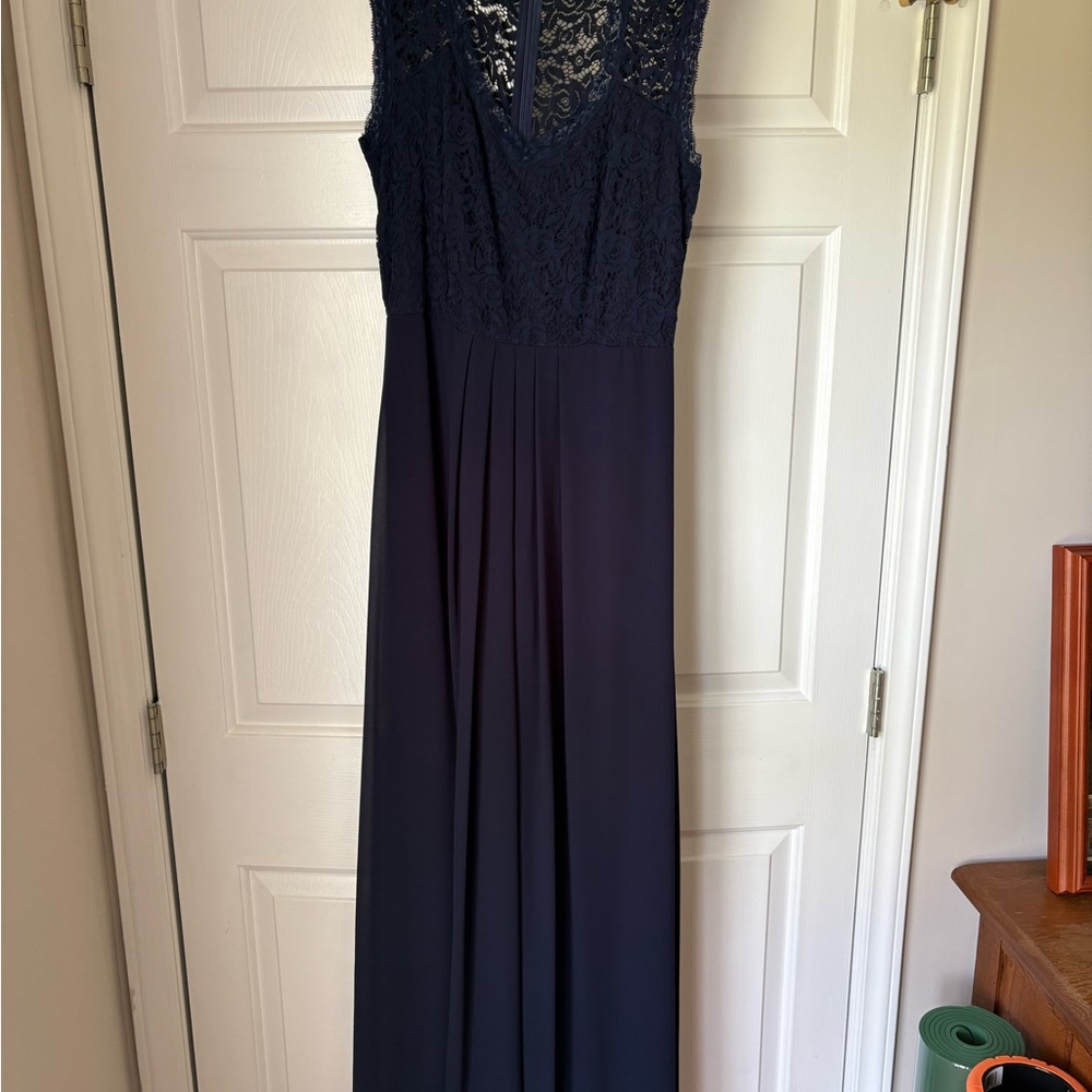 Elegant Navy Lace Evening Gown